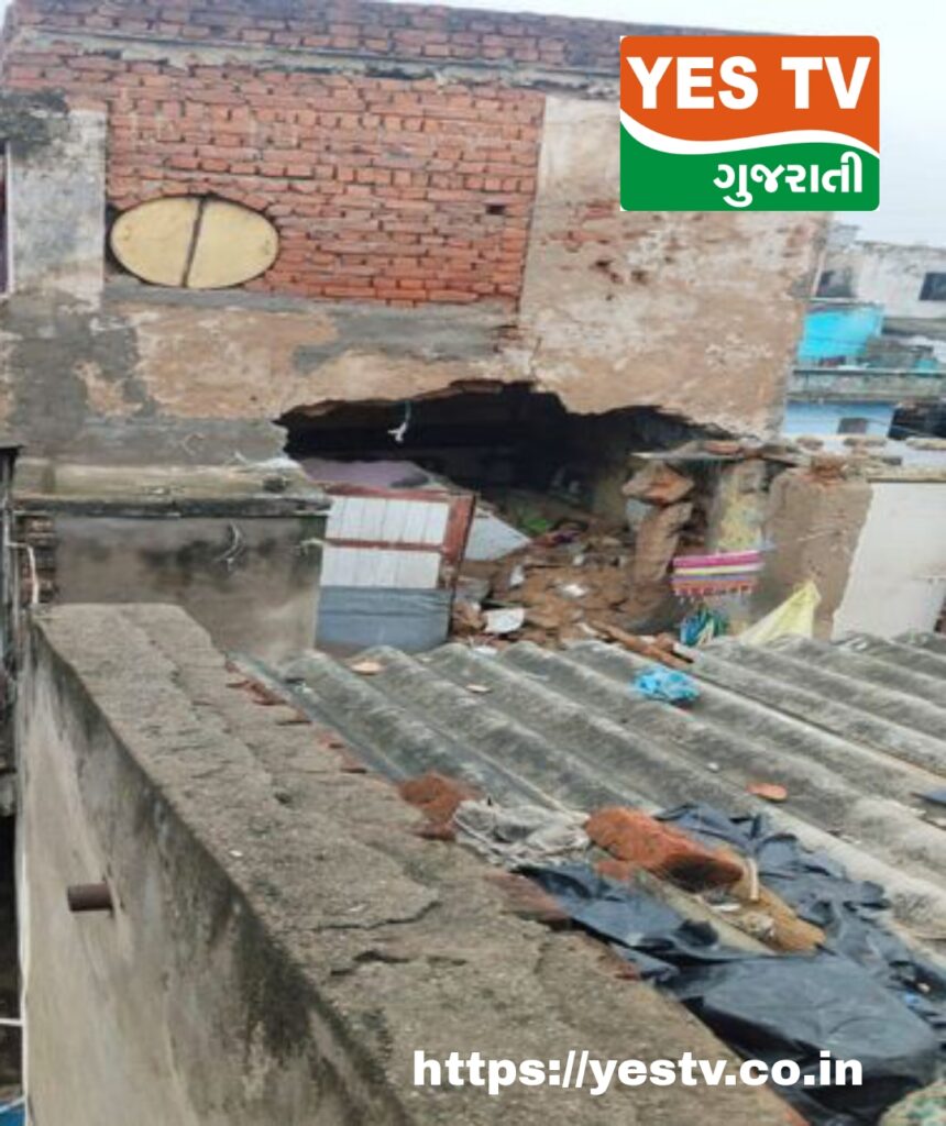સિંગરવા પાસે 3 માળના હાઉસિંગ ફ્લેટ ધરાશાયી, એક જ પરિવારના 4 દટાયા