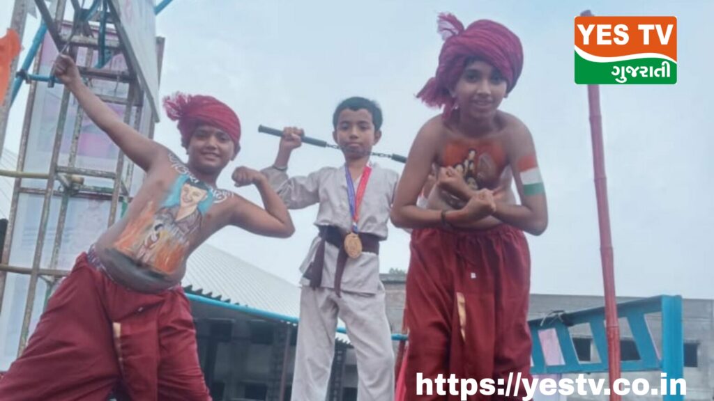 રથયાત્રામાં બાળકોએ કરતબો બતાવી ભક્તોનું ધ્યાન ખેંચ્યું